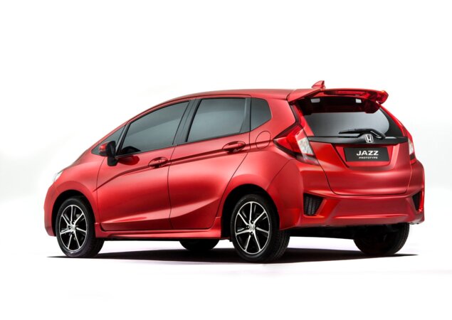 Modelo será vendido na Europa a partir da metade de 2015 apenas com motor 1.3 i-VTEC a gasolina