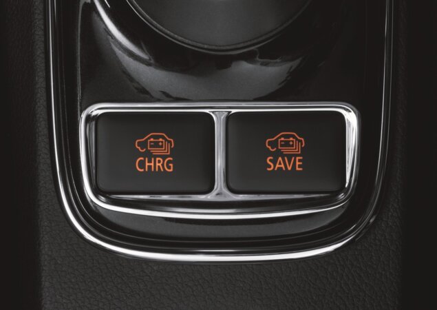 Sistemas Charge (CHRG) e SAVE permitem ao motorista controlar melhor o nível de carga da bateria