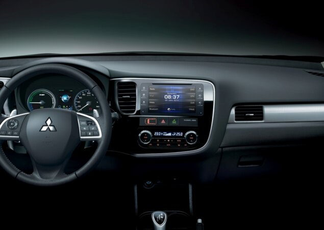 Painel do Outlander PHEV