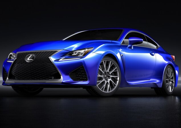 O cupê RC F, com motor V8 5.0 de 460 cv, será uma das atrações da marca para o Salão