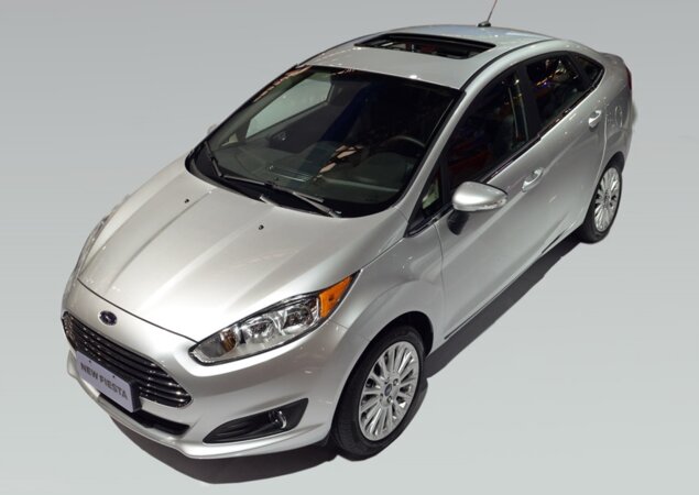 O New Fiesta Titanium Plus chega como versão topo de linha do sedã compacto