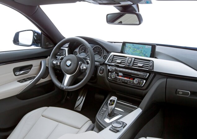Interior do BMW 428i Gran Coupe M Sport