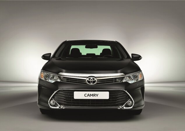 Camry vem com luzes diurnas de LED