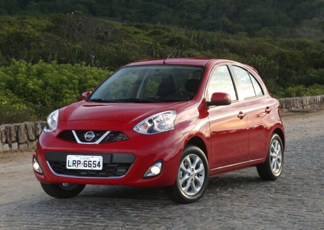 Nissan New March ganha alterações nos motores 1.0 e 1.6