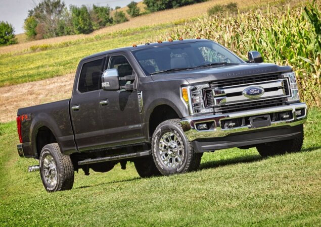 F-250 na versão intermediária XLT