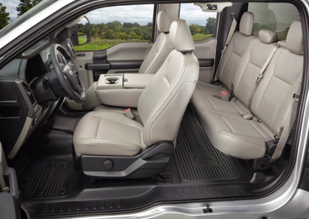 Interior da F-250 XL