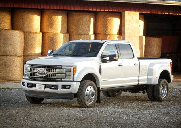 Picape exibe visual semelhante ao apresentado anteriormente na F-150, com nova grade dianteira