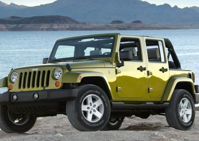 O Wrangler Unlimited (foto) sofreu aumento de R$ 10 mil
