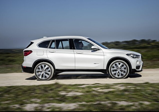 O modelo emprega a nova plataforma do BMW Série 2 Active Tourer e dos MINI hatch e Countryman