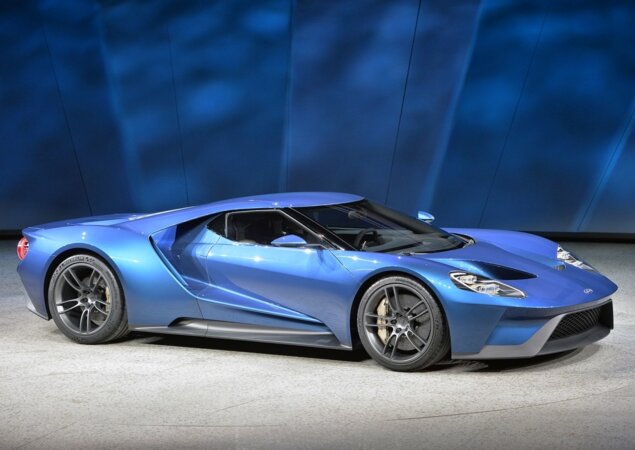 A nova geração do Ford GT terá vidros até 5,4 kg mais leves do que o convencional