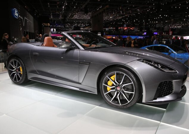 Jaguar F-Type SVR roadster: motor 5.0 V8  de 575 cv