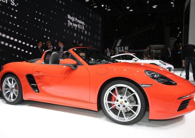 Porsche 718 Boxster S: motor 2.5 de 350 cv