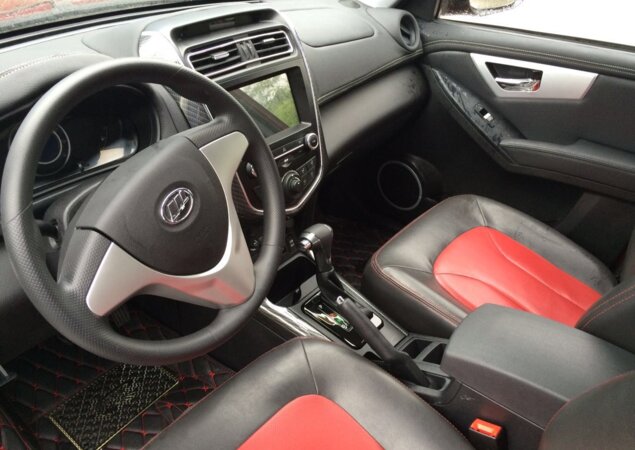 Interior do novo Lifan X60