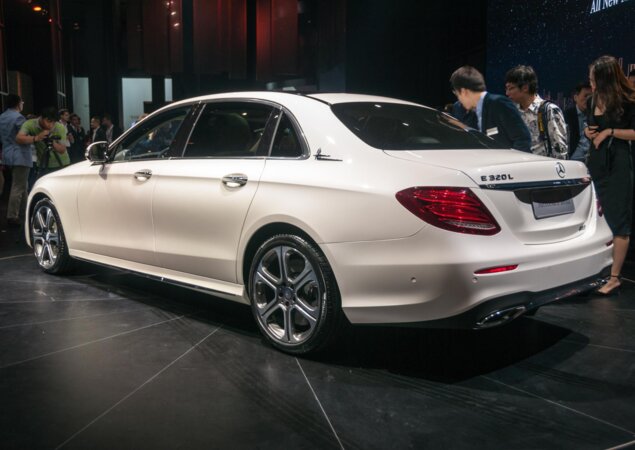 Mercedes-Benz E-Class LWB