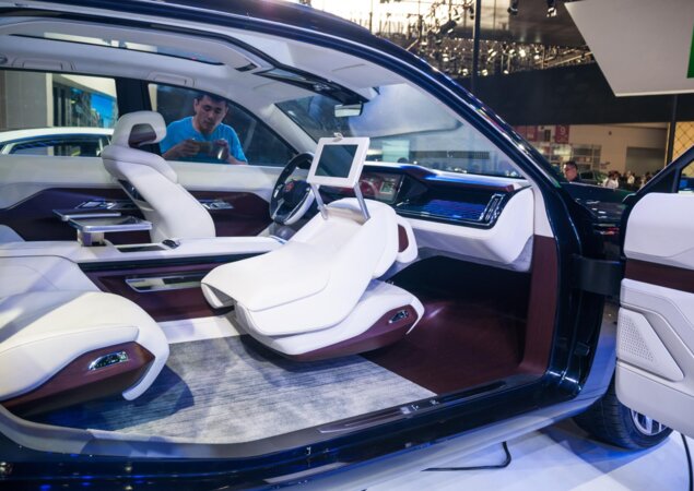 Hongqi Concept B