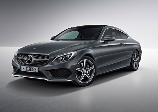 Mercedes C 250 Coupé Sport chega por R$ 245.900