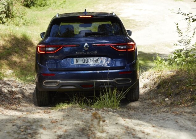 Dependendo do mercado, ele terá opções com motorização a gasolina ou a diesel
