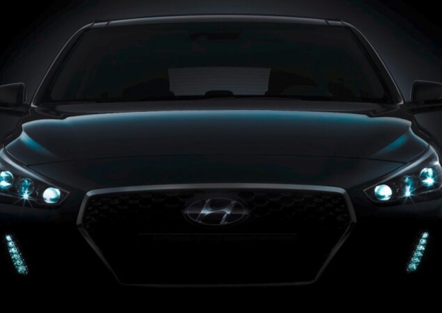 Hyundai mostra primeiras imagens da nova geração do i30
