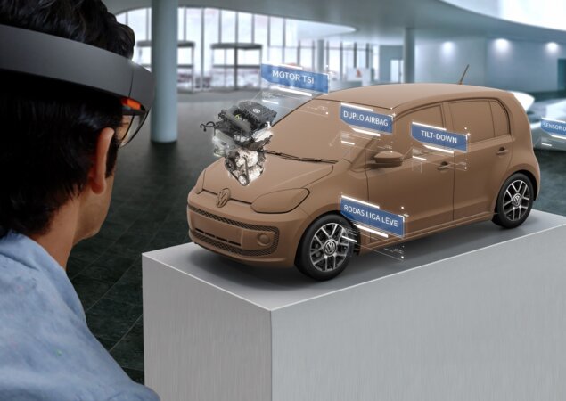 Experiência virtual com um modelo do up! em tamanho reduzido