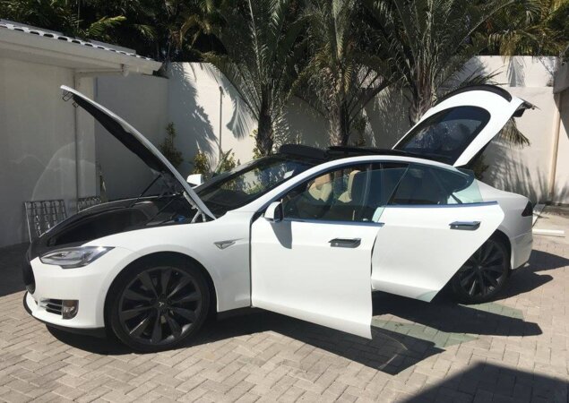 Modelo é movido apenas por motores elétricos