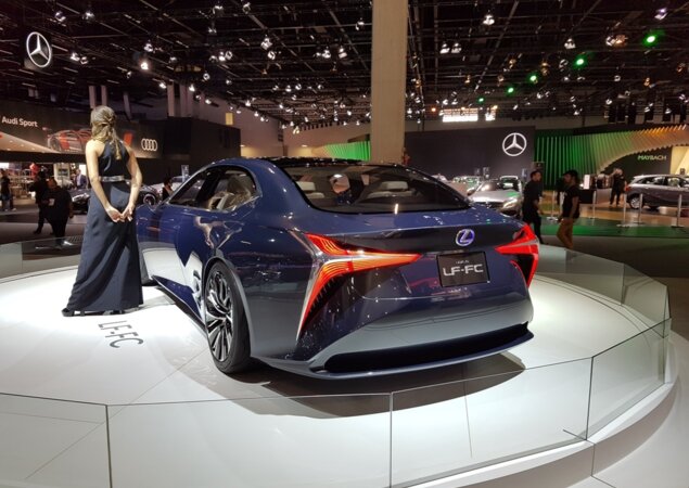 Lexus LF-FC