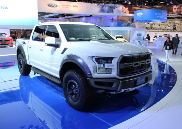 Ford F-150 Raptor - 456 cv