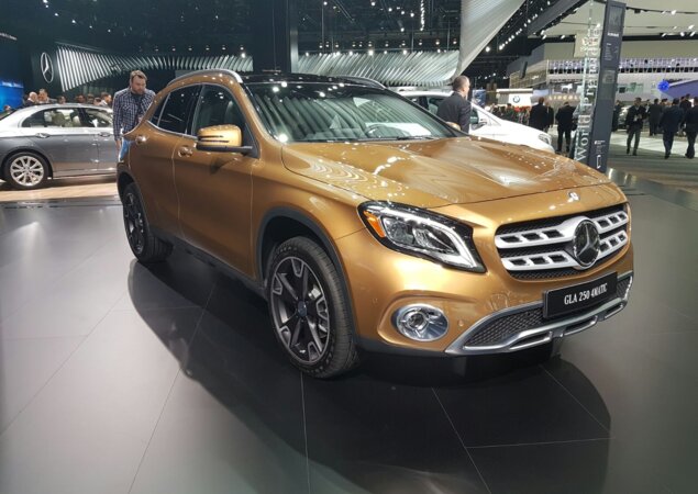 Mercedes-Benz GLA recebeu atualização para o mercado dos EUA