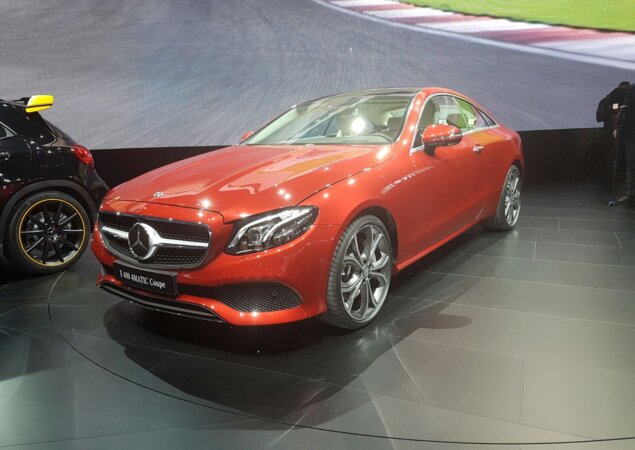 Novo Mercedes Classe E fez estreia mundial nos EUA