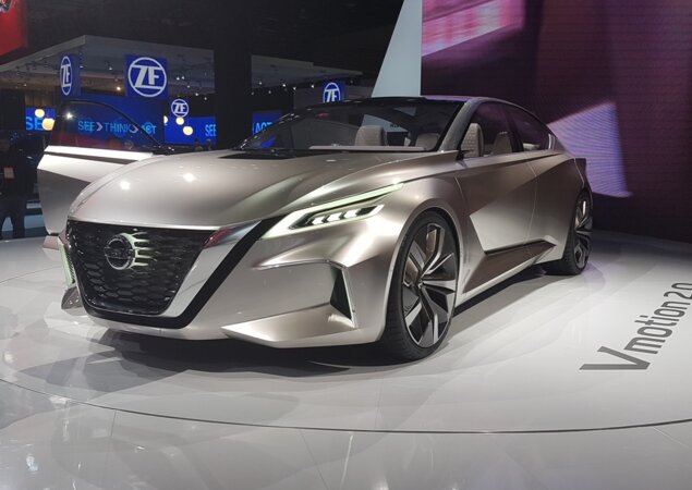 Nissan Vmotion 2.0: conceito com desenho futurista conta com condução autônoma