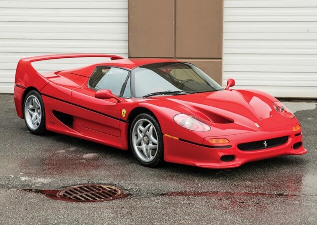 Ferrari F50 de 1995 pertenceu a Mike Tyson