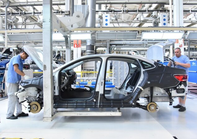 Plataforma e motores são os mesmos do Polo