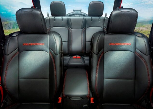 Interior da versão Rubicon