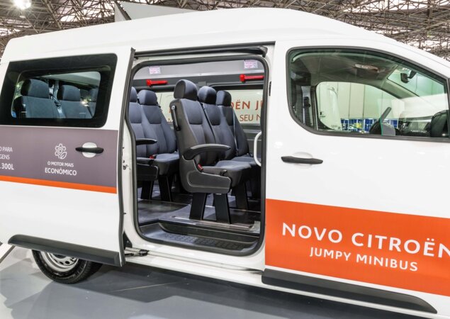 Capacidade é para 11 passageiros
