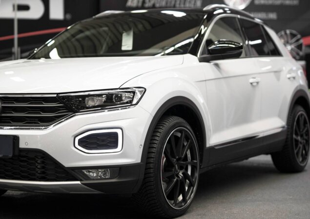 Modelo é mais potente que o Golf GTI