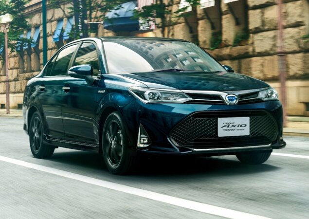 Toyota Corolla Axio - Japão