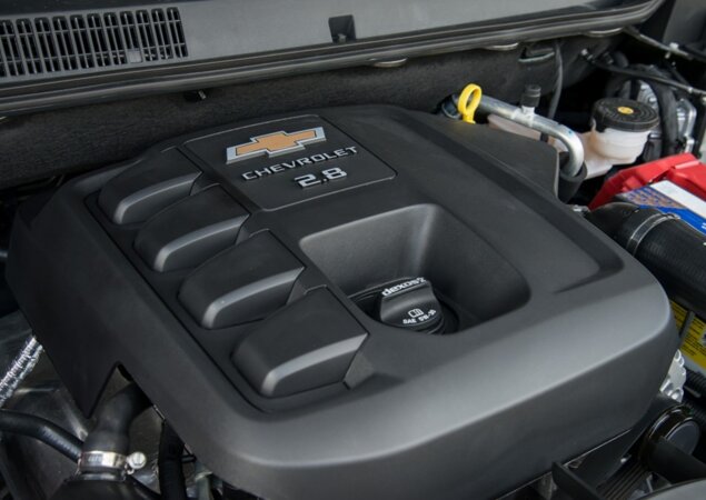 Motor é o 2.8 turbodiesel, com câmbio automático de seis marchas