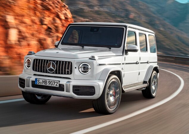 SUV parrudo é equipado com motor V8 biturbo