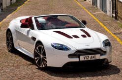 Aston Martin revela o V12 Vantage Roadster