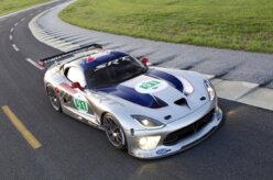 SRT detalha o Viper de corrida