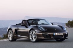 Porsche Boxster desembarca no Brasil por R$ 349 mil
