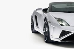 Gallardo Spyder ganha reestilização visual