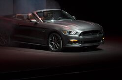 Veja como ficou o novo Ford Mustang conversível 