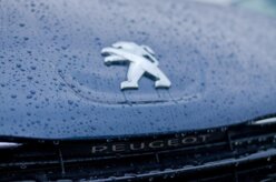 608 será o novo topo de linha da Peugeot em 2015