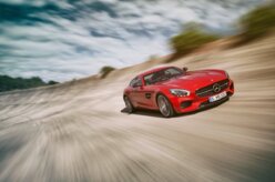 Mercedes-Benz AMG GT é apresentado