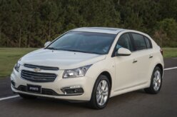 Chevrolet lança Cruze 2015 com facelift