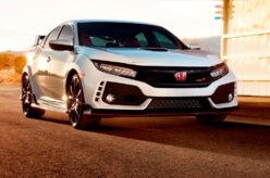 Honda mostra Civic Type R na sua versão final em Genebra