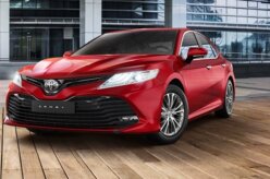 Toyota Camry de nova geração está à venda por R$ 189.990