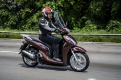 Honda SH300i 2018: scooter chega às lojas em março