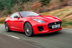 Jaguar F-Type ganha versão de entrada com motor 2.0